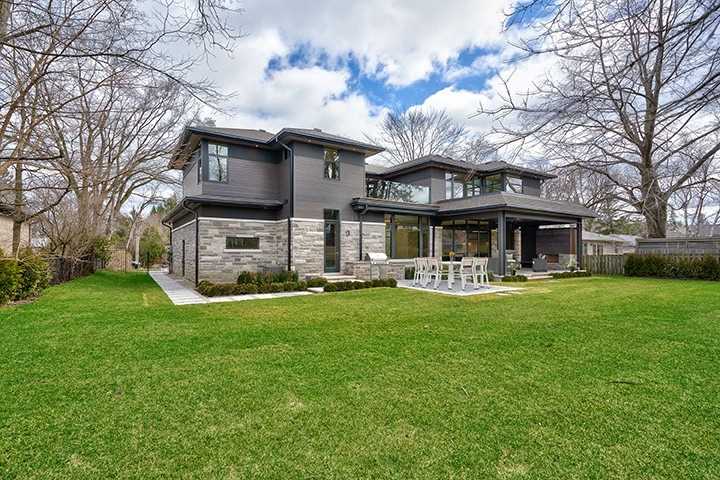 209 Maplewood Rd