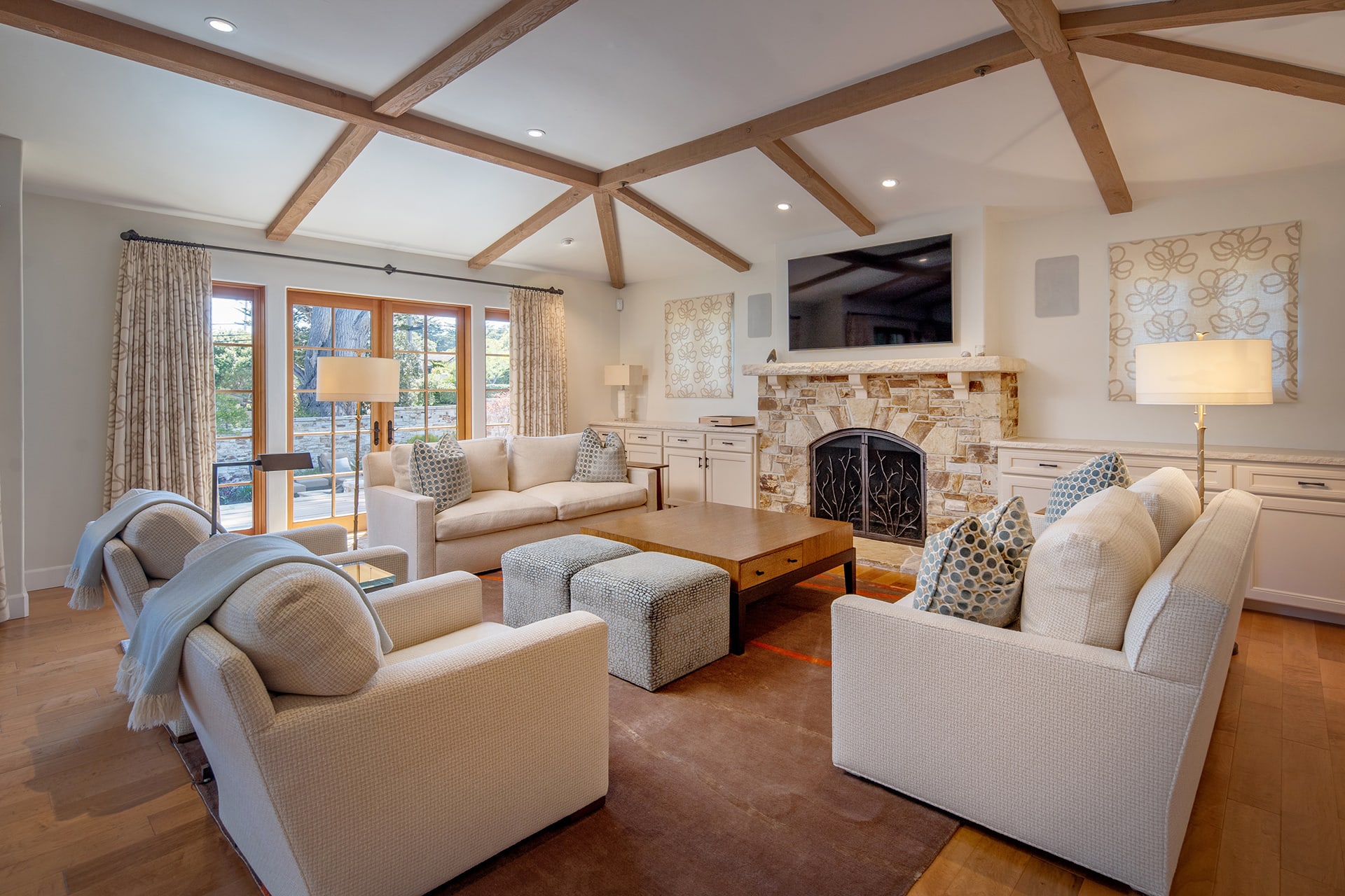 Stunning Home On Carmel Point - 26285 Valley View Ave