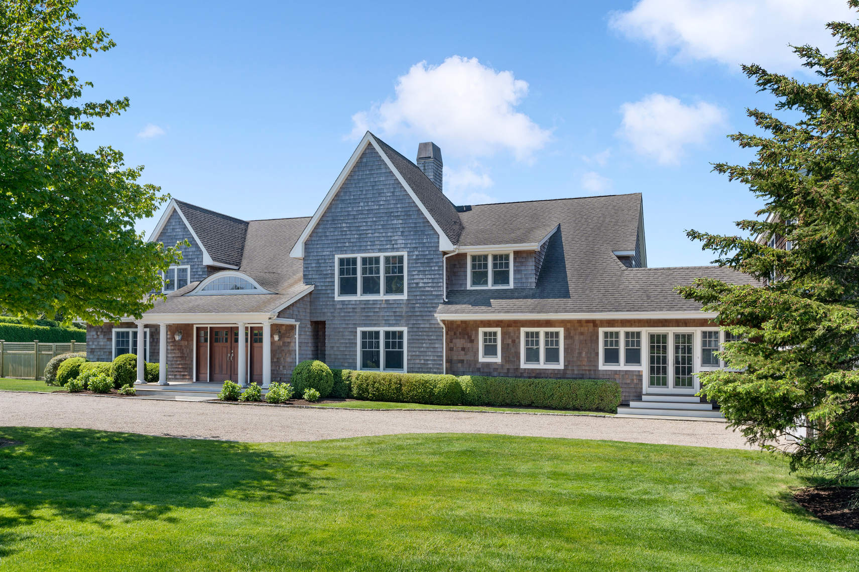 Water Mill South Dream Compound Adjacent to 2.7 Acre Reserve