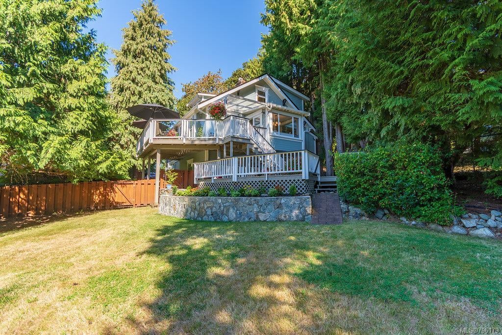 1139 Camrose Cres