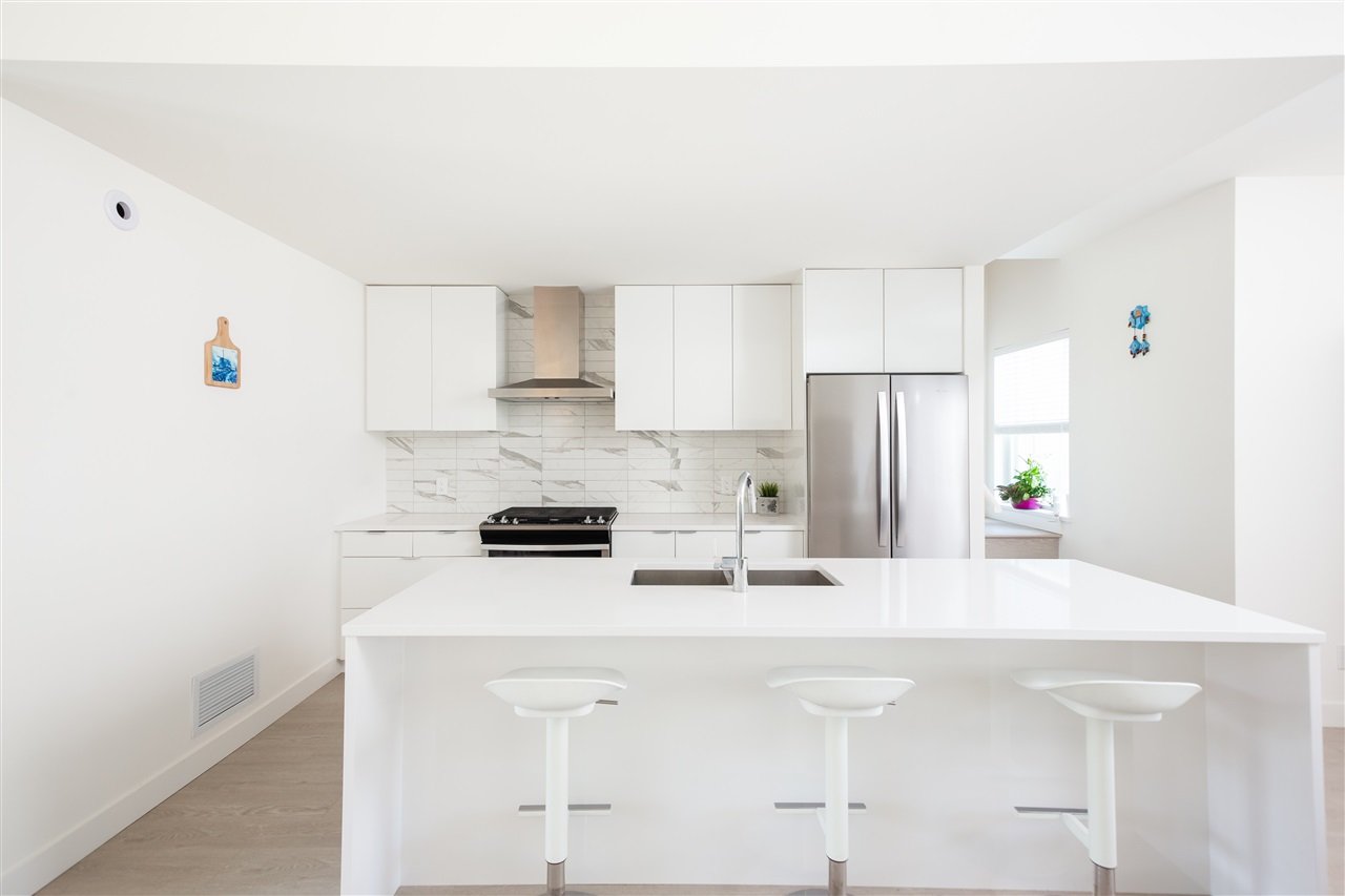 38-3595 Salal Dr