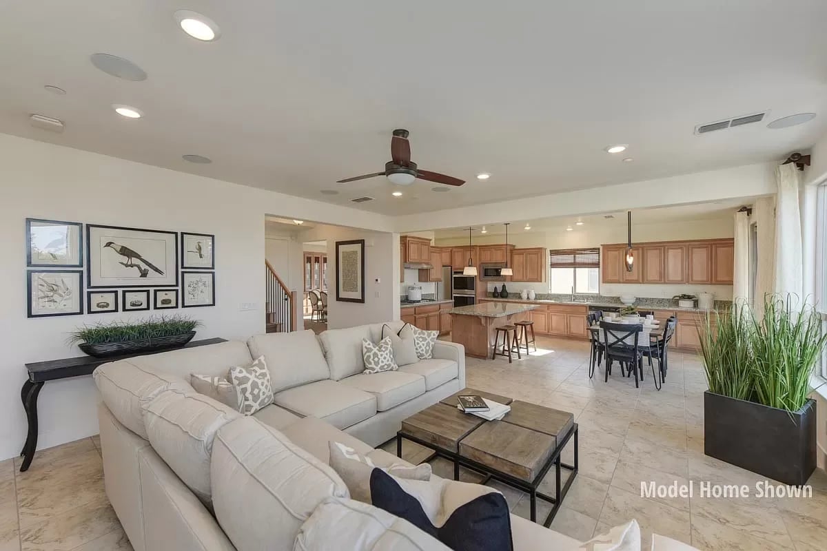 1900 Beale Cir