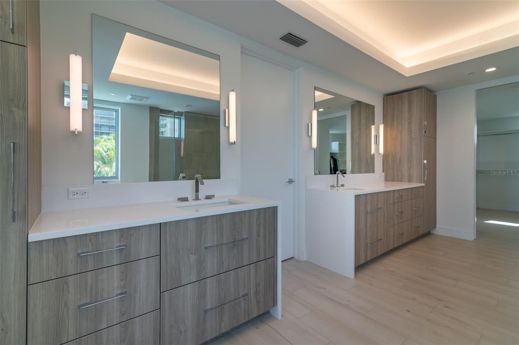 4750 Ocean Blvd, #202