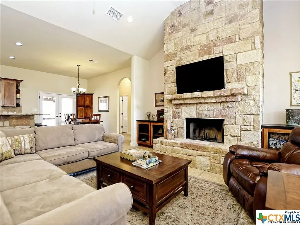 73 Saddle Rock Rdg