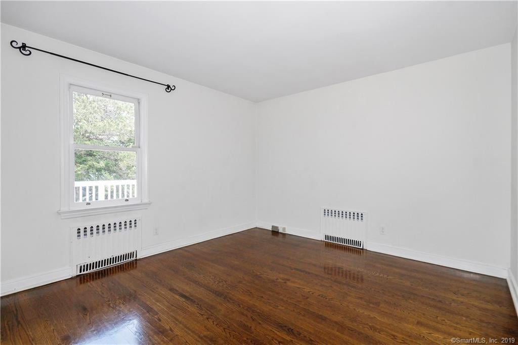 25 Linwood Ave