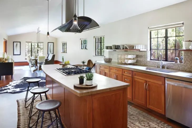 8 Things Home Experts Say Are Always Worth the Extra Money for Your Kitchen