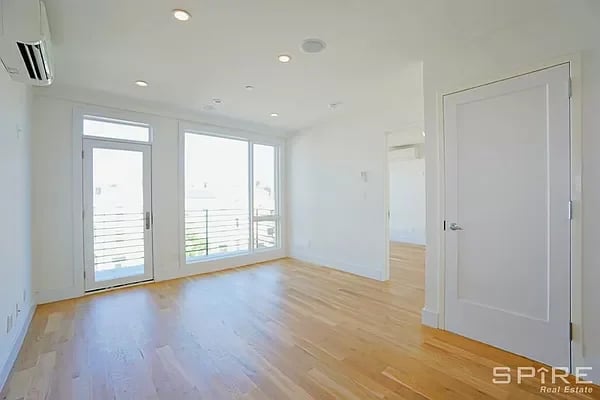 530 Lafayette Avenue Unit: 2A