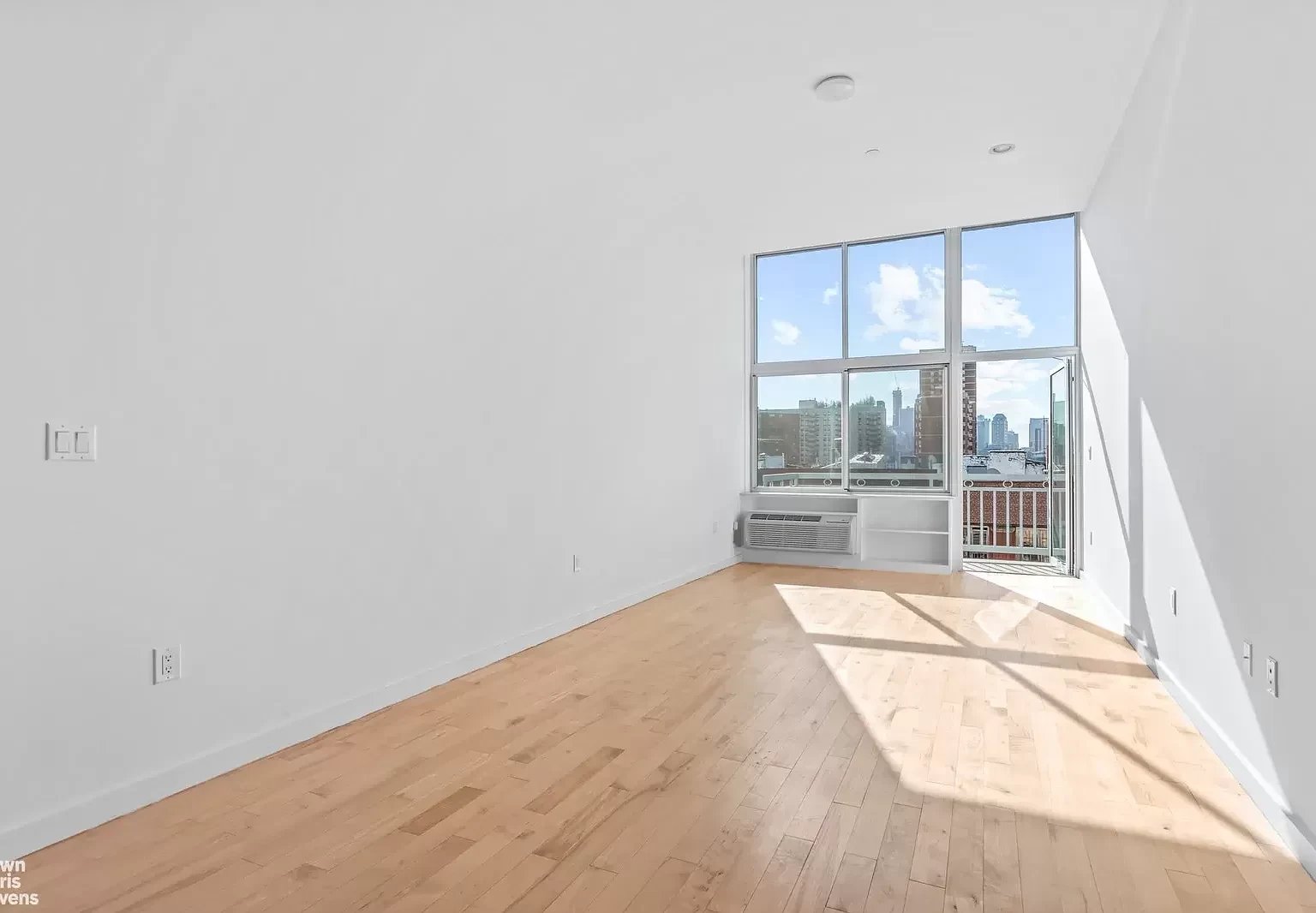 171 Henry St, #6D