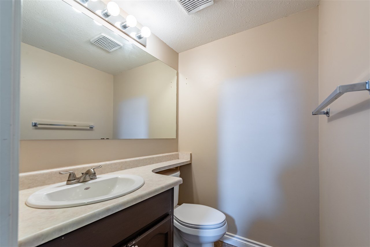 8-1656 Agassiz-Rosedale Hwy