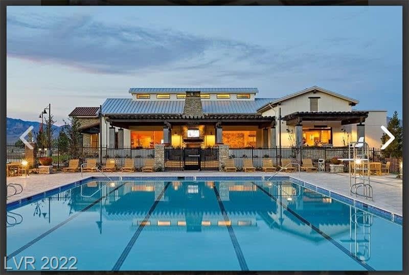 8248 Skye Territory St