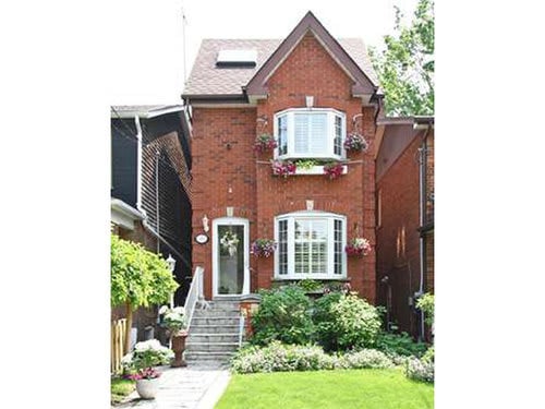 281 Davisville Ave