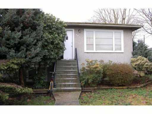 2905 Victoria Dr