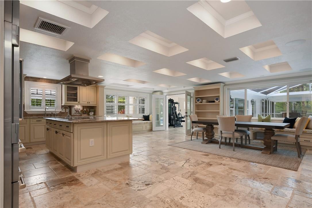 10340 POCKET LANE