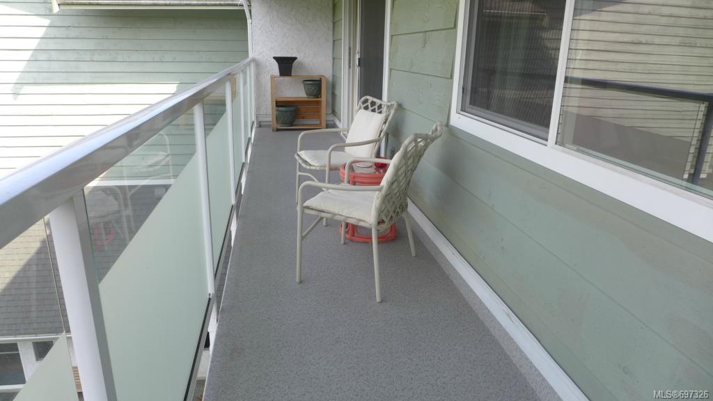 412-1490 Garnet Rd, Saanich
