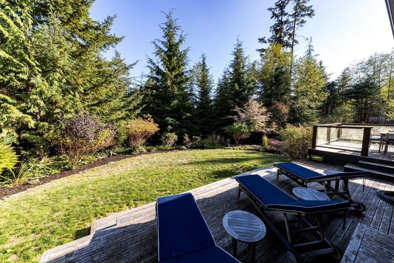 347 Salal Rd