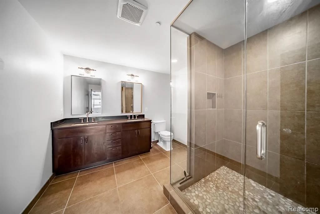 444 W Willis St Unit 511, Detroit, MI 48201