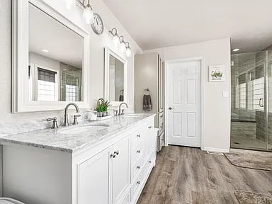 3938  Augusta Ln