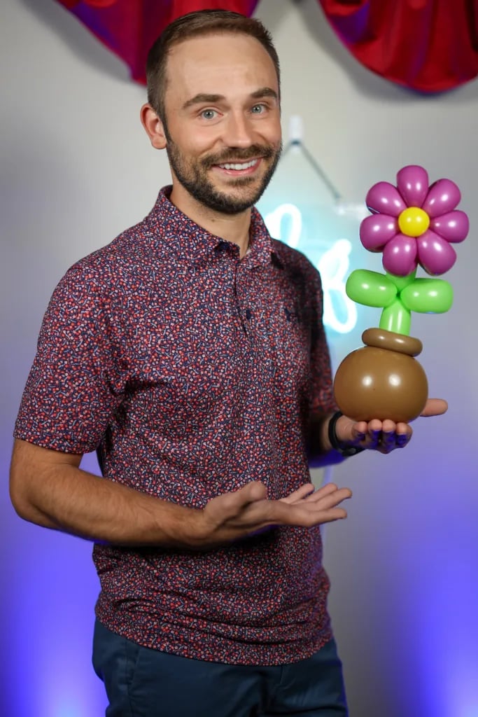 Meet Brian the Balloon Guy, the St. Louis balloon artist taking kids’ parties to the next level