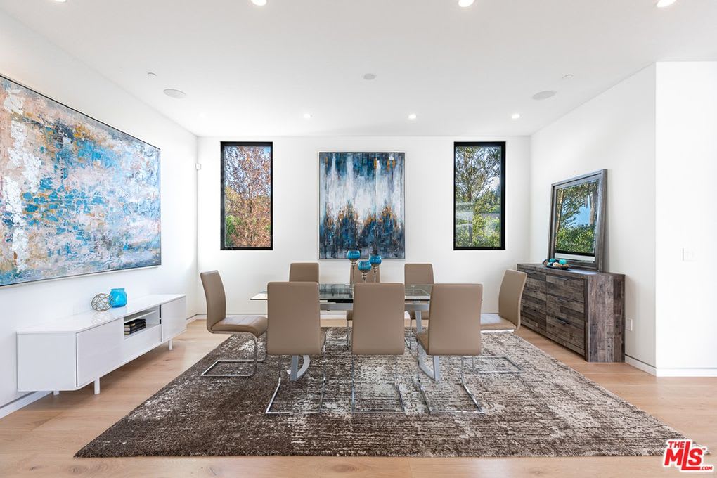 Pristine Retreat