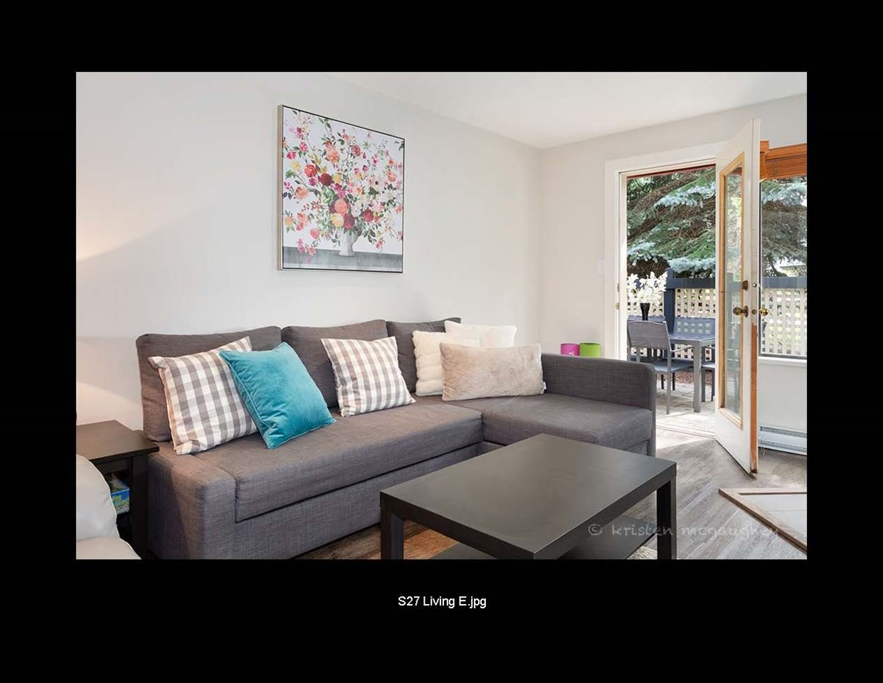 27-4637 Blackcomb Wy