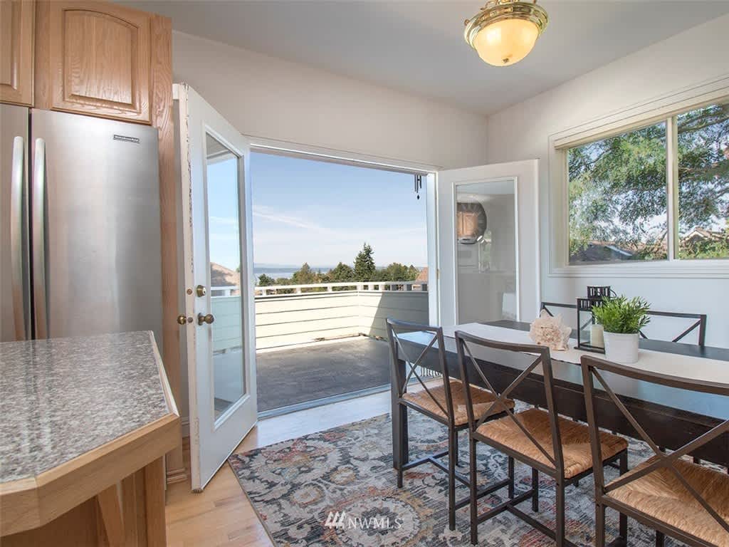1111 Sierra Pl