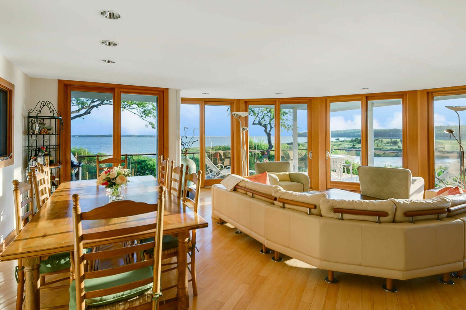 Village Dream Escape with 180 Degree Views