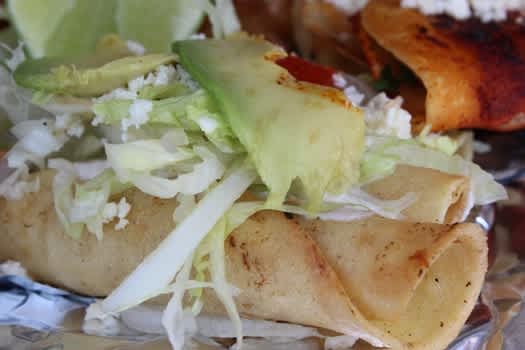 Harrisonburg Food Truck Delgado's Antojitos Mexicanos