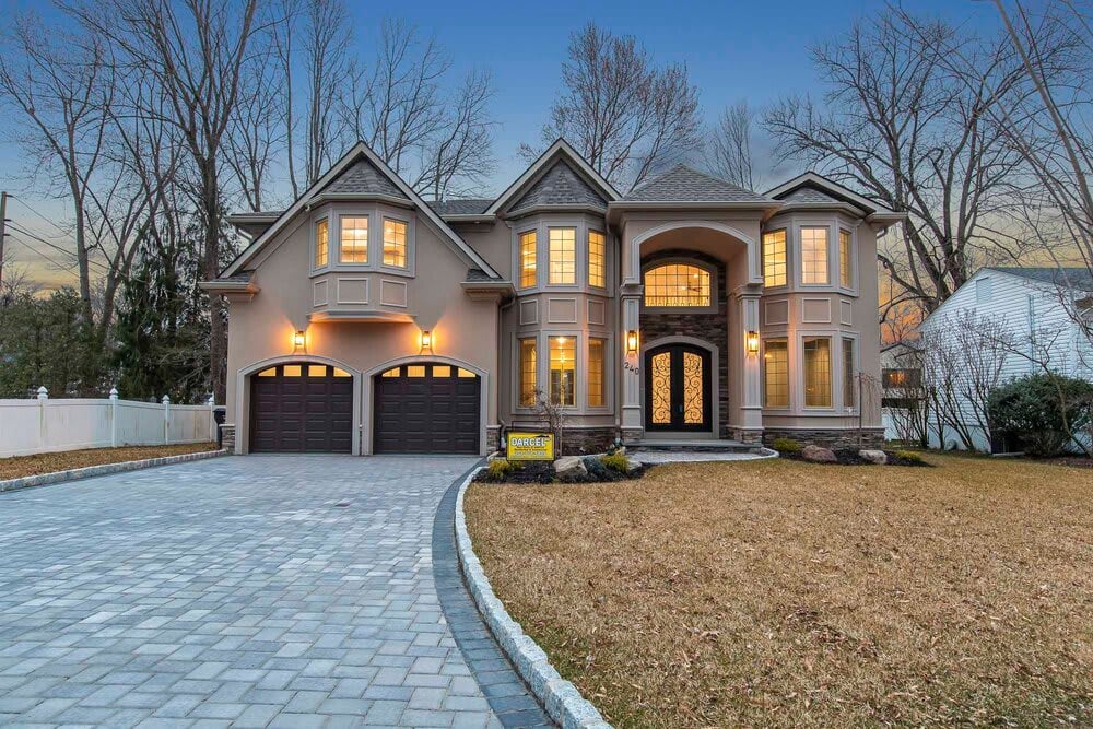 240 Homestead, Paramus, New Jersey