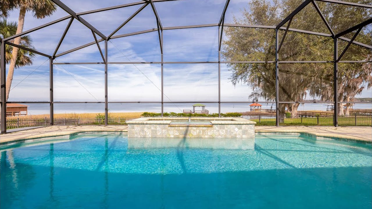 "The Lake House" Lake Griffin, Leesburg, Florida 1756 Waterview Dr. Home For Sale. Luxury Home. Long