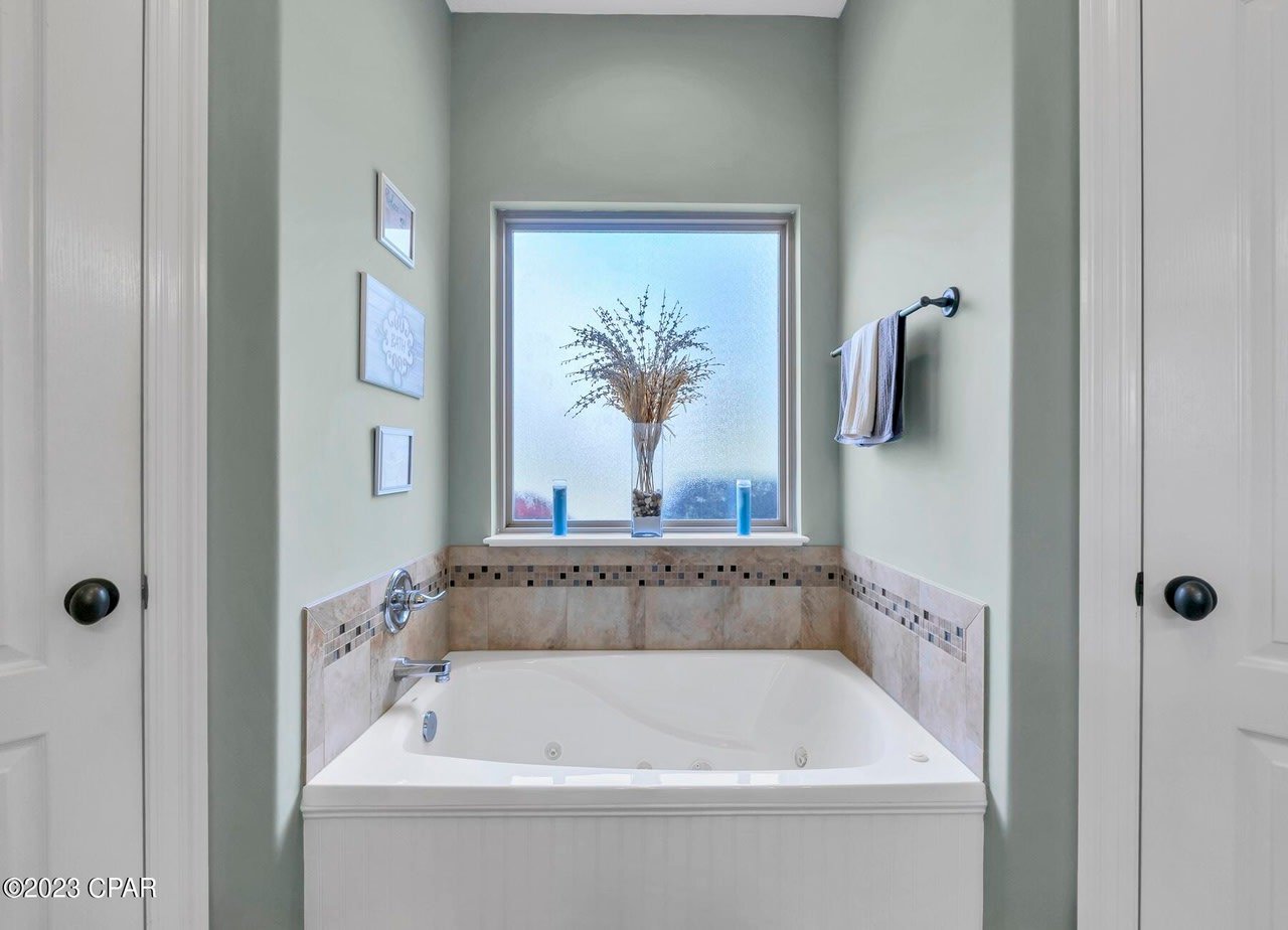 5612 DUNE CREEK Trail