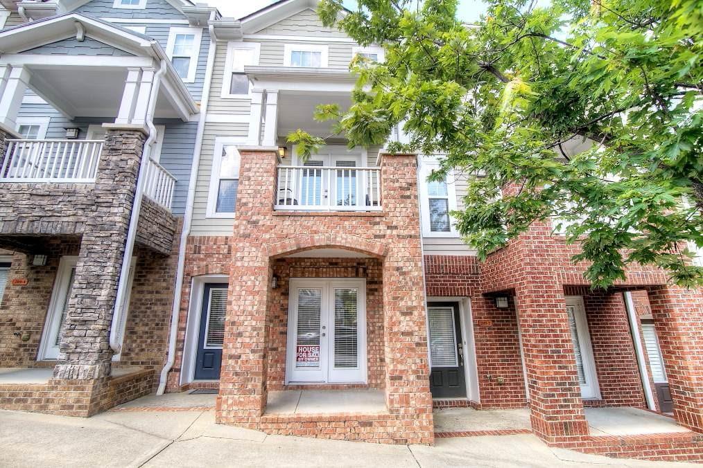 209-3 16th St NW
