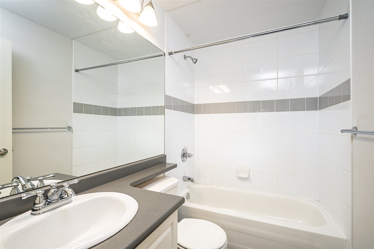 401-1661 Fraser Avenue, Port Coquitlam