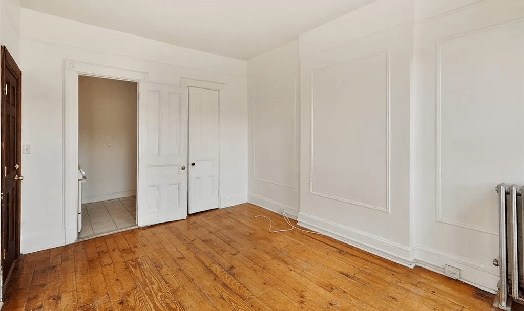 298 Stuyvesant Ave Unit: 2