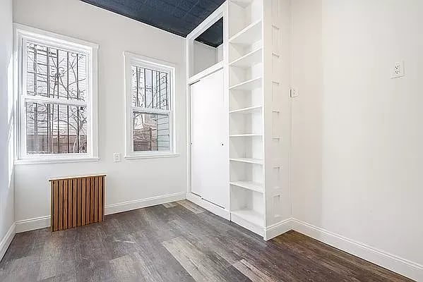 342 Leonard St. 1B