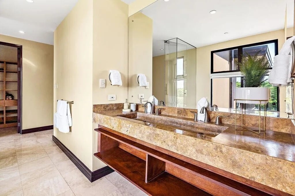 Spacious Single Level Condo, Papagayo, Guanacaste