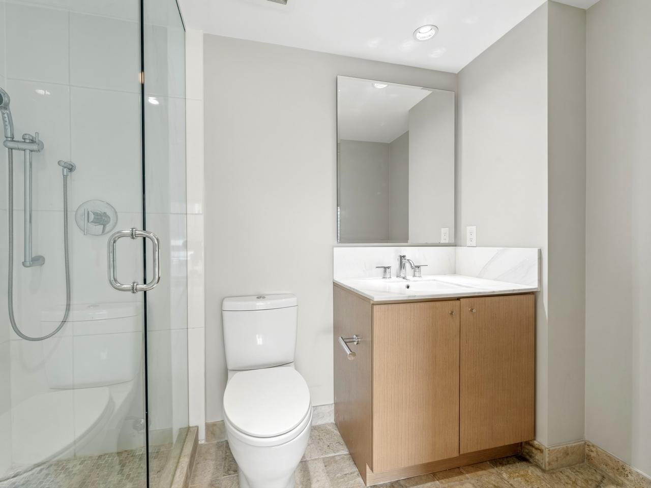 511-522 W 8th Ave