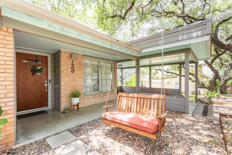 1500  Alta Vista