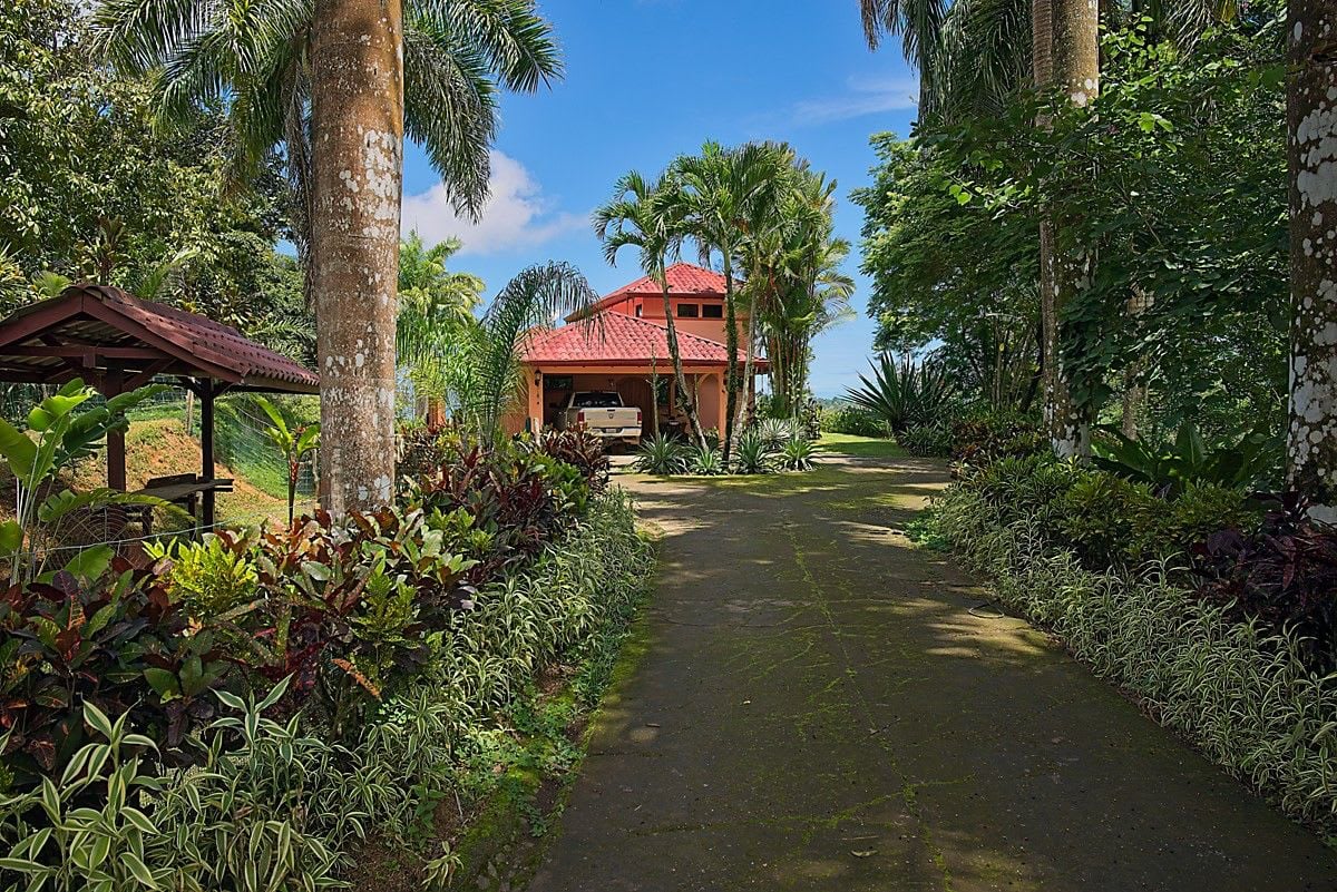 Casa Los Jardines - Platanillo Oasis with Panoramic Ocean and Mountain Views