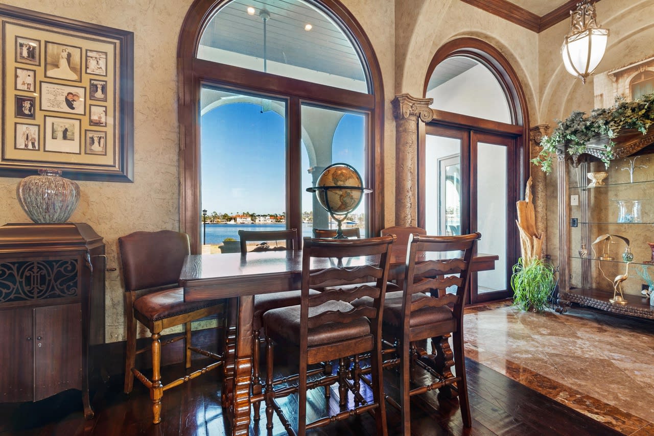 5236 Finisterre Drive