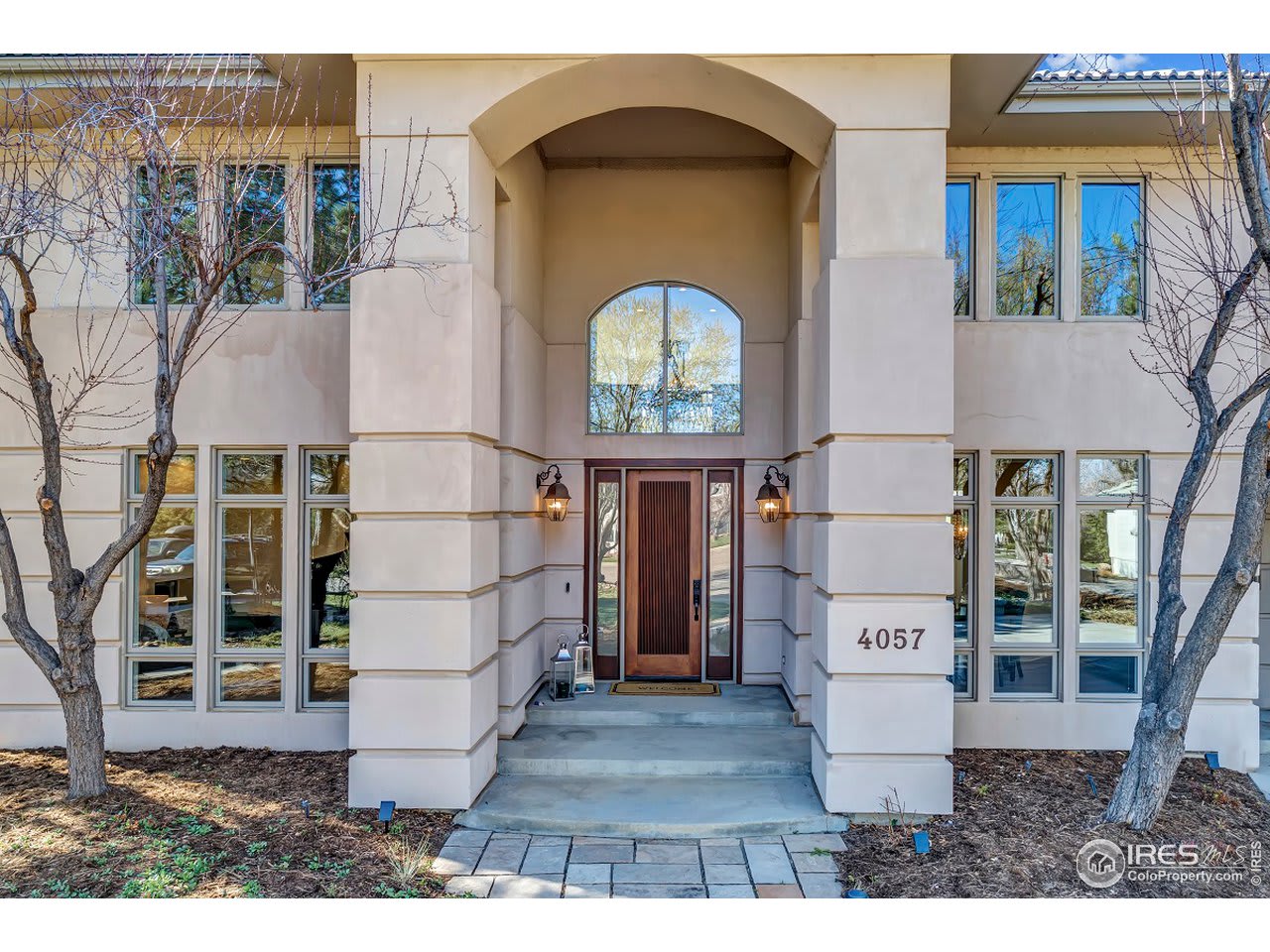 4057 Spy Glass Ln
