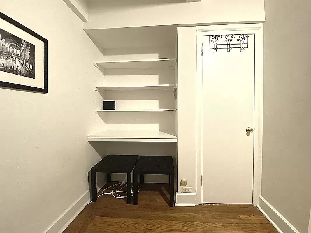 321 East 43rd Street #410