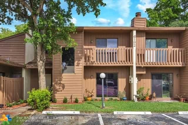 6192 Laurel Ln Apt B