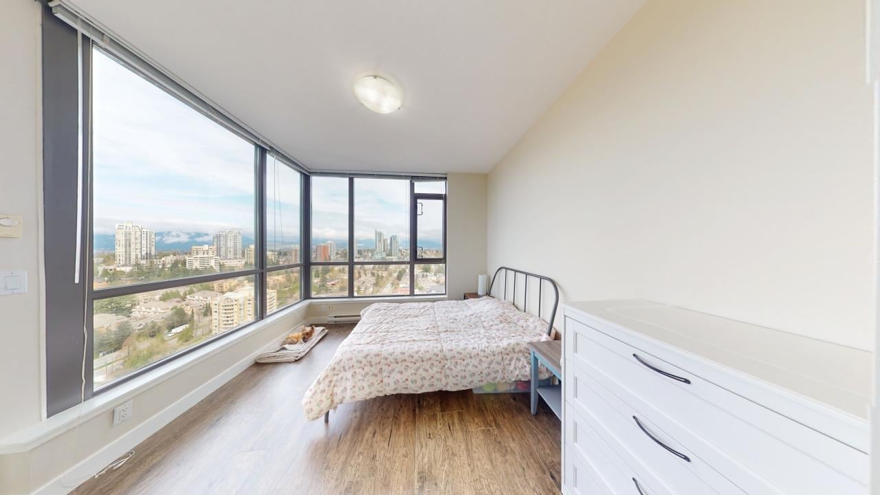 2903-7088 18th Ave