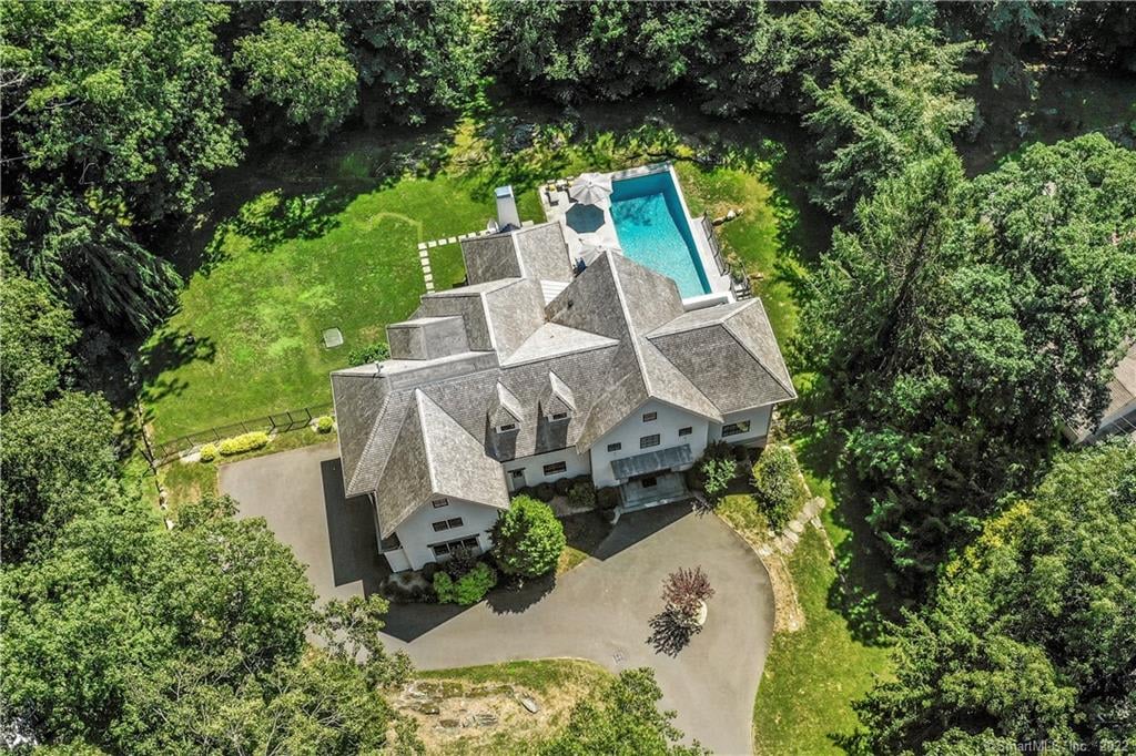 17 Dogwood Lane