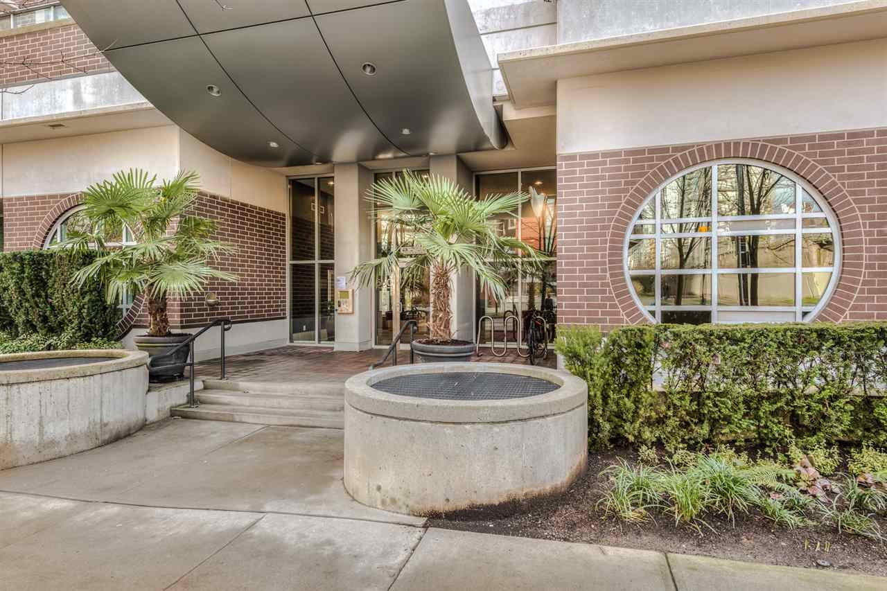 806-550 Pacific Street, Vancouver