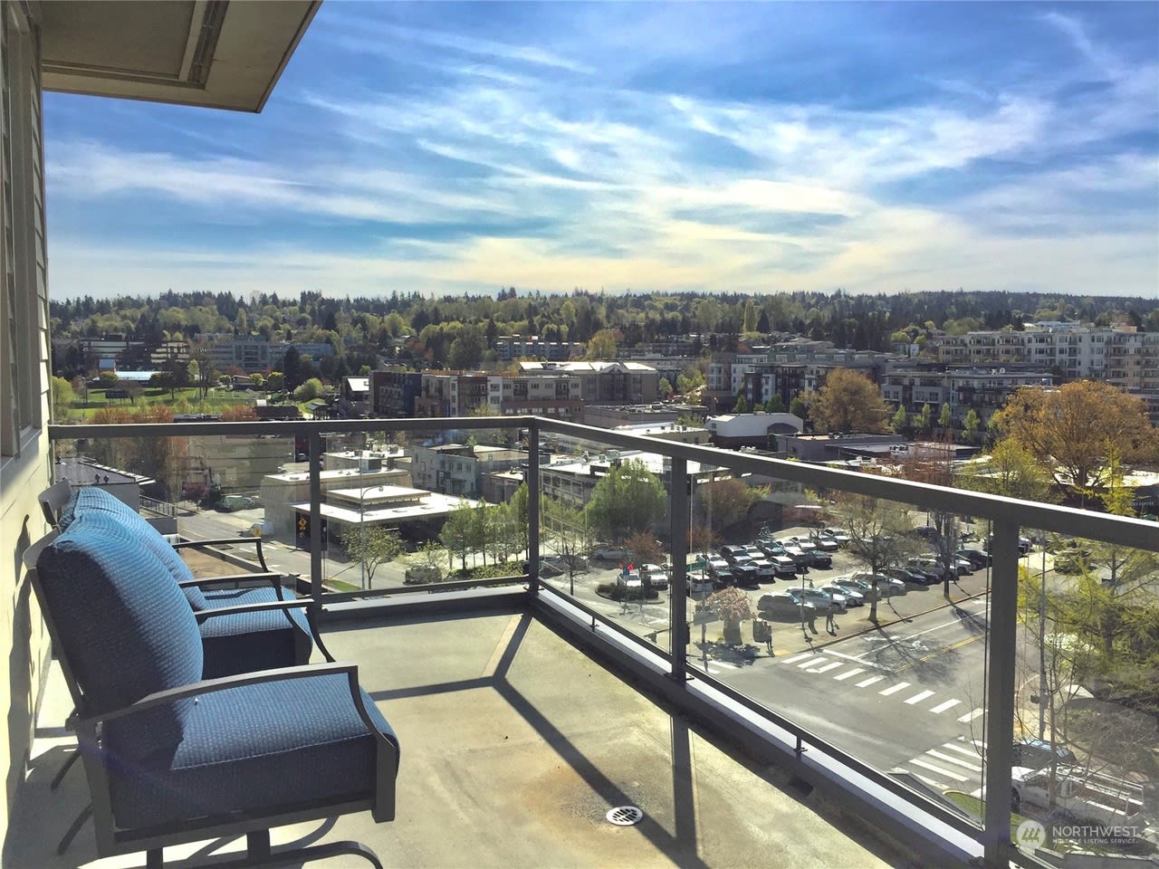 220 1st St, #401