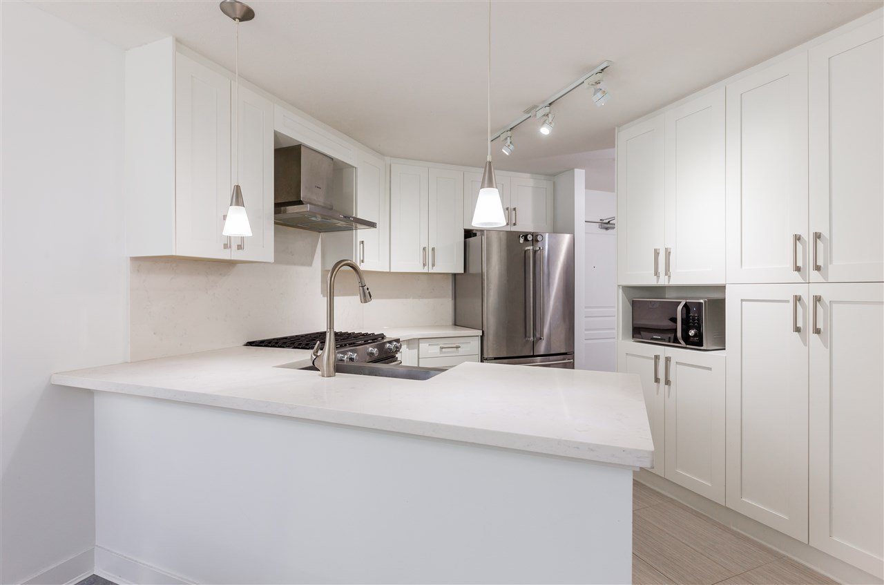 214-9333 Alberta Rd