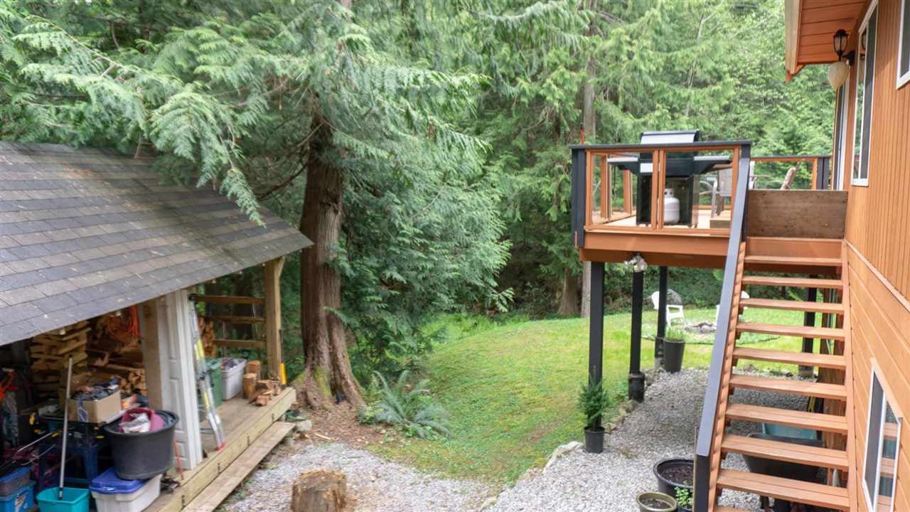 5557 Riley Road, Halfmoon Bay