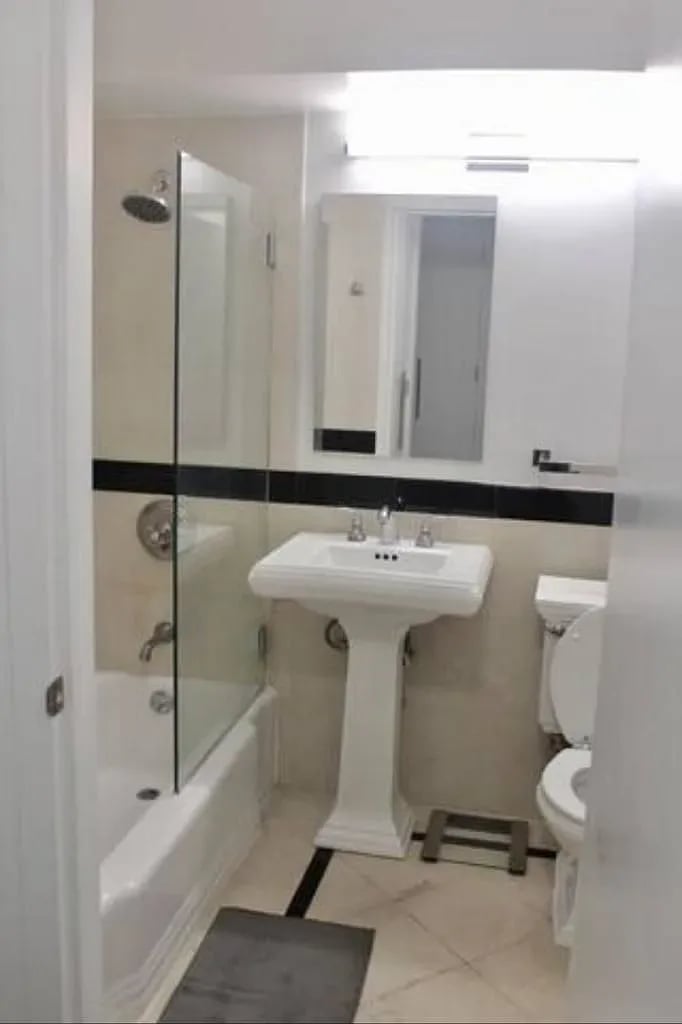 200 E 27th St., #6H