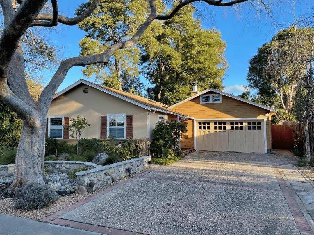 930 Clara Dr